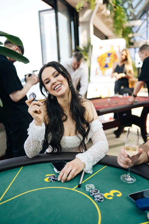 Casino Royale — фото 01 з повної галереї події DZB